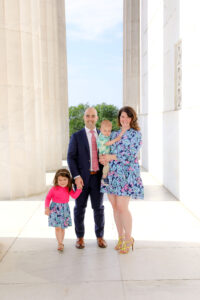 Family Photo Session at The Lincoln Memorial, Maisi Julian Photography